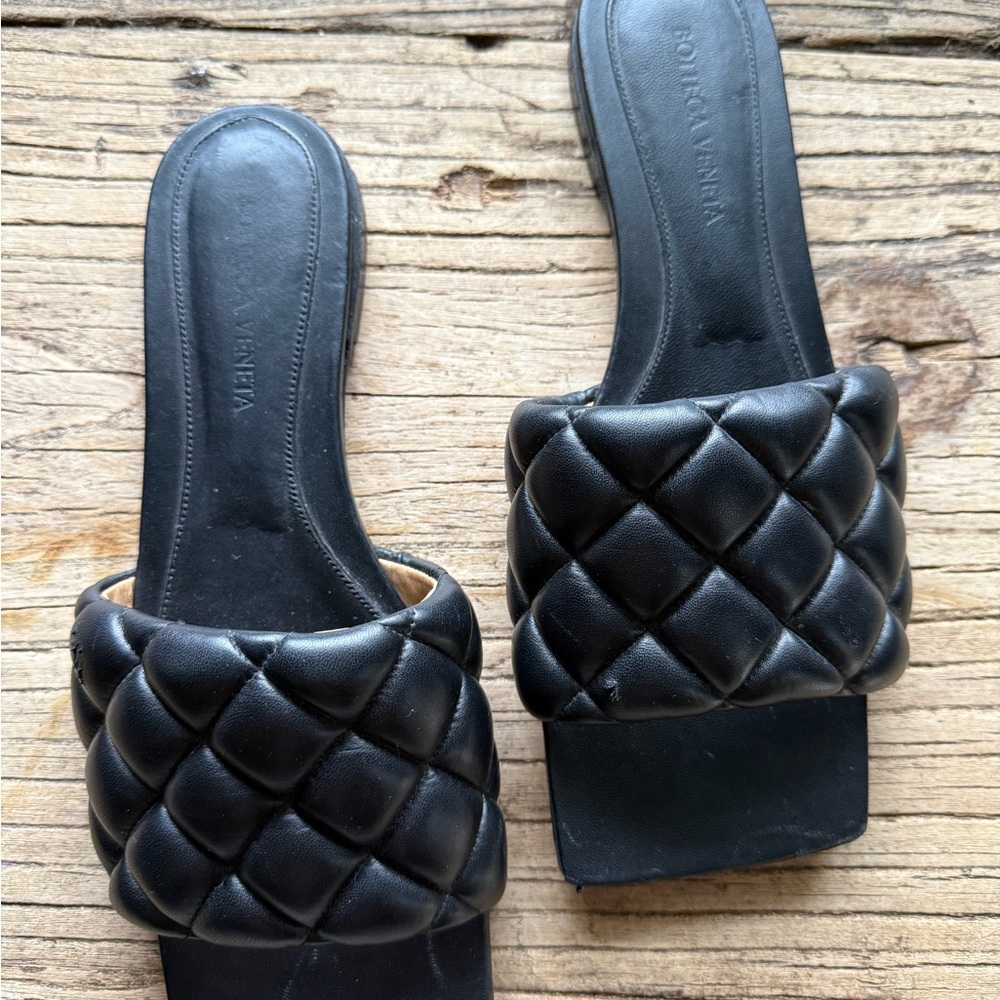 Bottega Veneta Quilted Leather Sandals Authentic